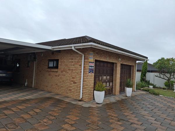 House For Sale in Brackenham, Richards Bay